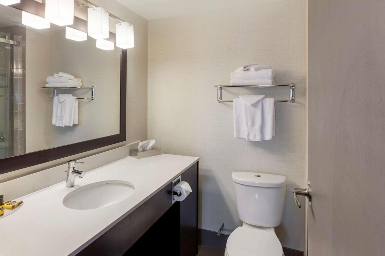 Best Western Plus Leamington Hotel & Conference Centre Esterno foto